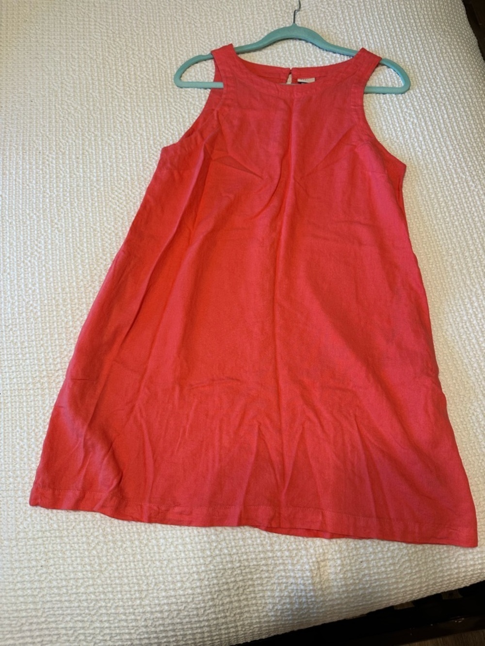 A new day Sleeveless Coral Shift Dress with pockets.
